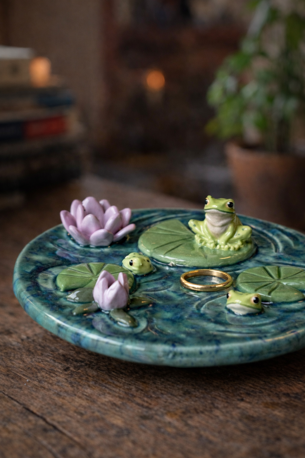 Pattino Portagioie Bruciaincenso con Rane