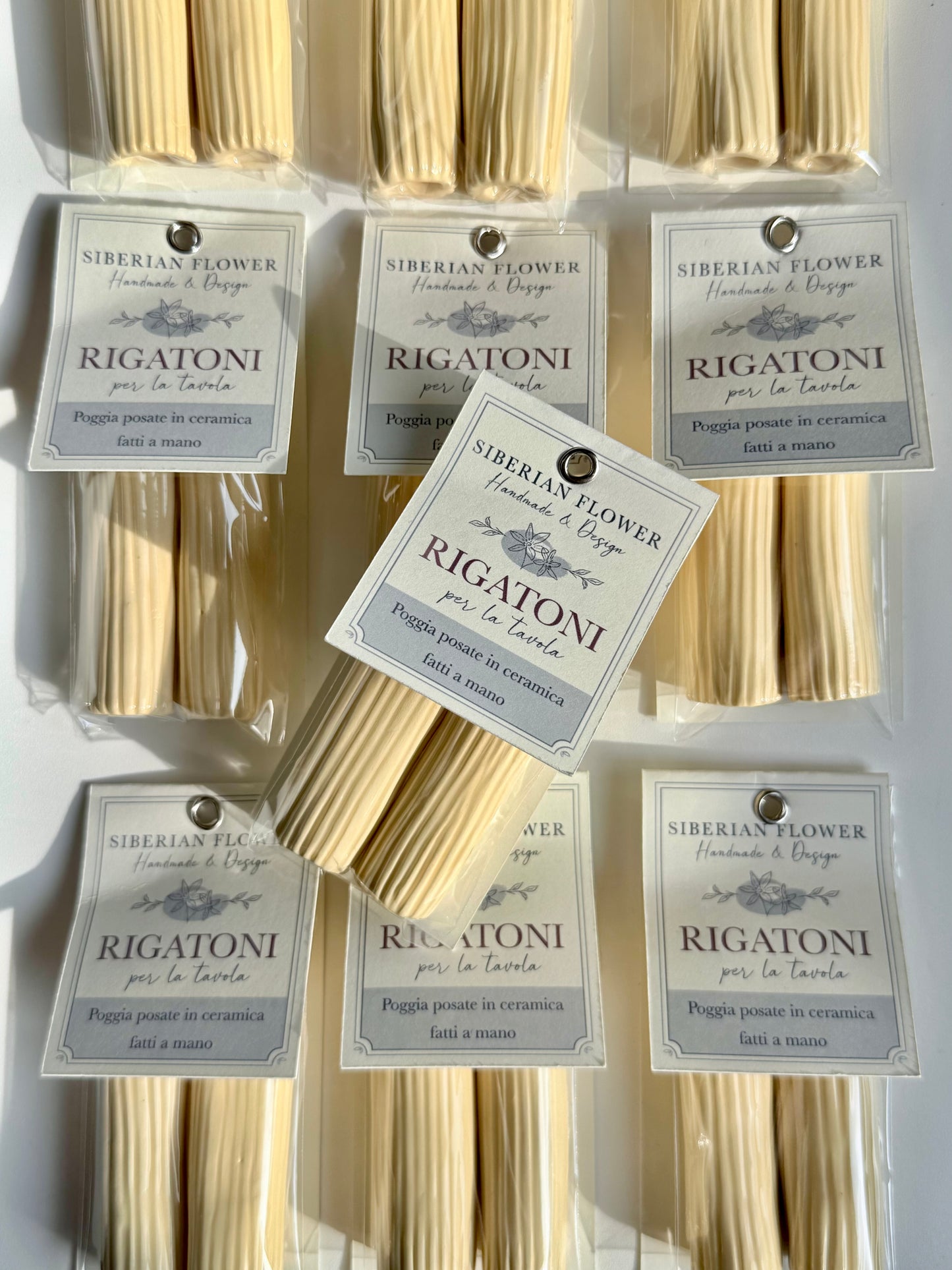 Poggiaposate Rigatone in Ceramica Artigianale