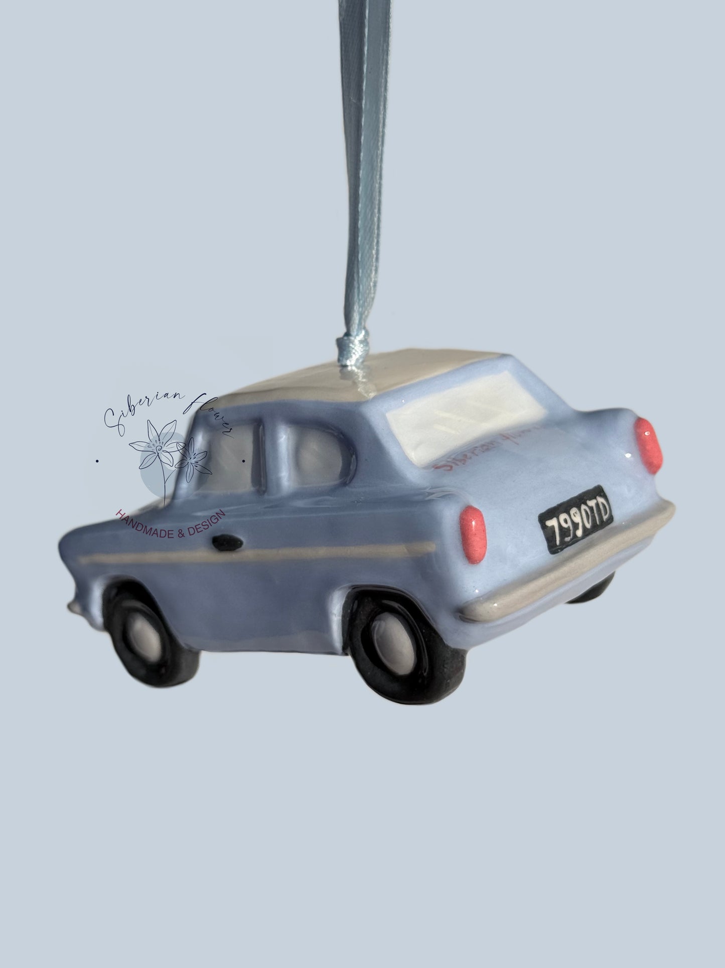 Statuina Ford Anglia